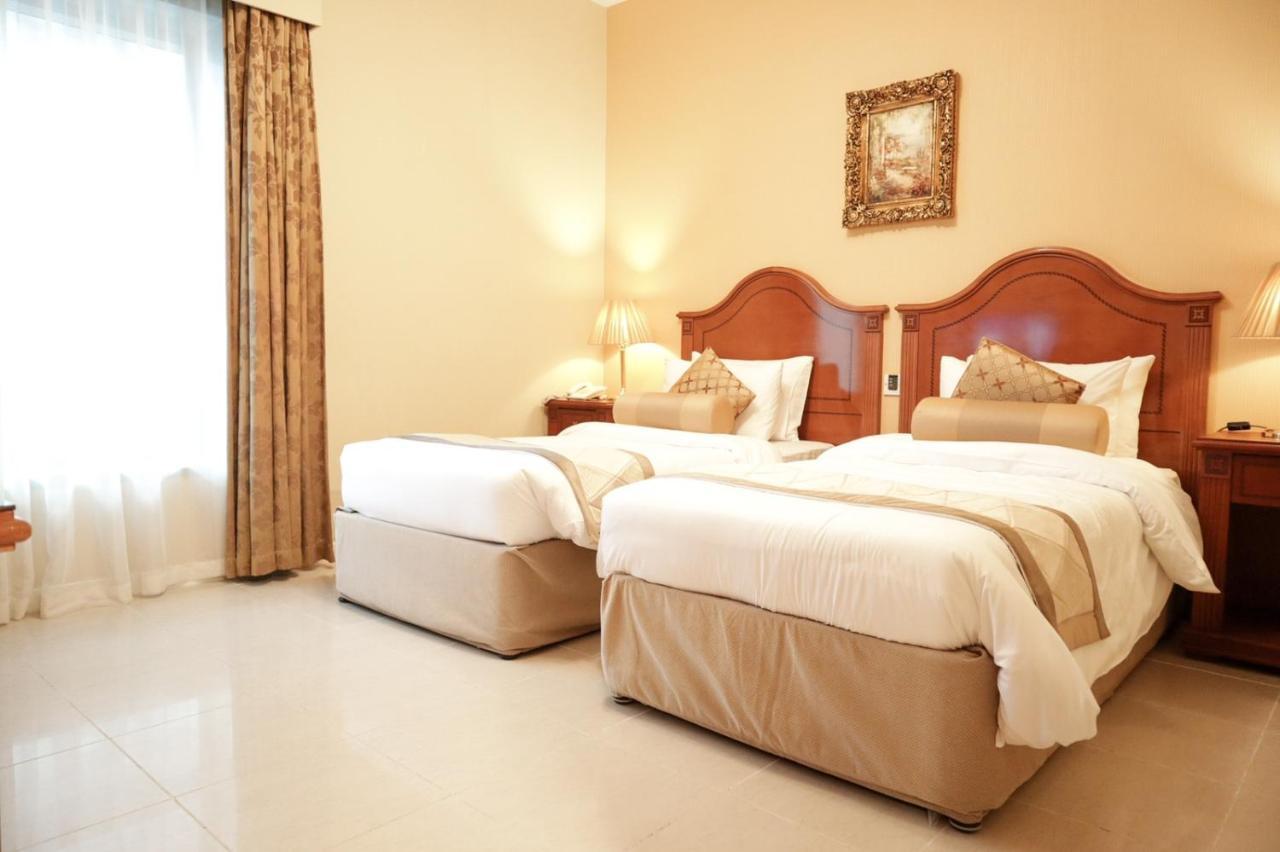 Royal Concorde Hotel & Suite دبي المظهر الخارجي الصورة