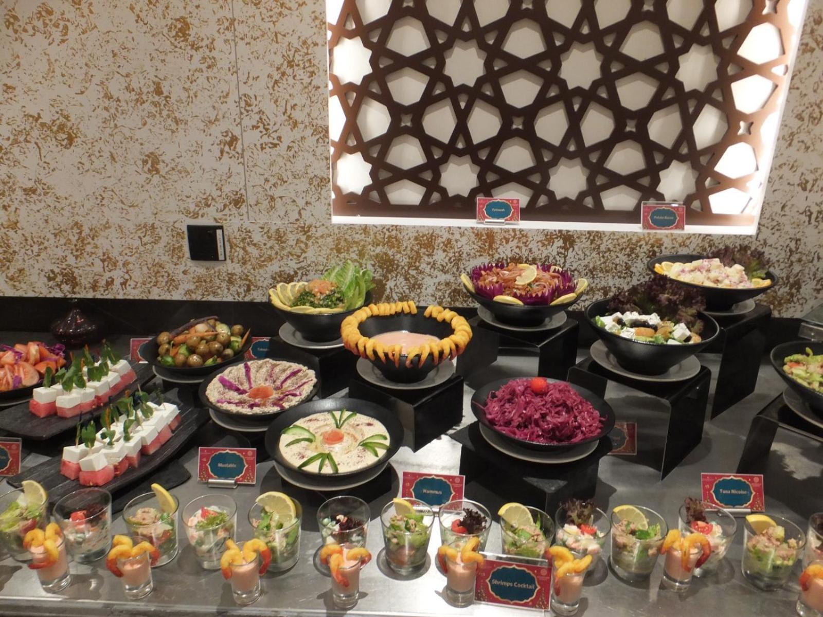 Royal Concorde Hotel & Suite دبي المظهر الخارجي الصورة