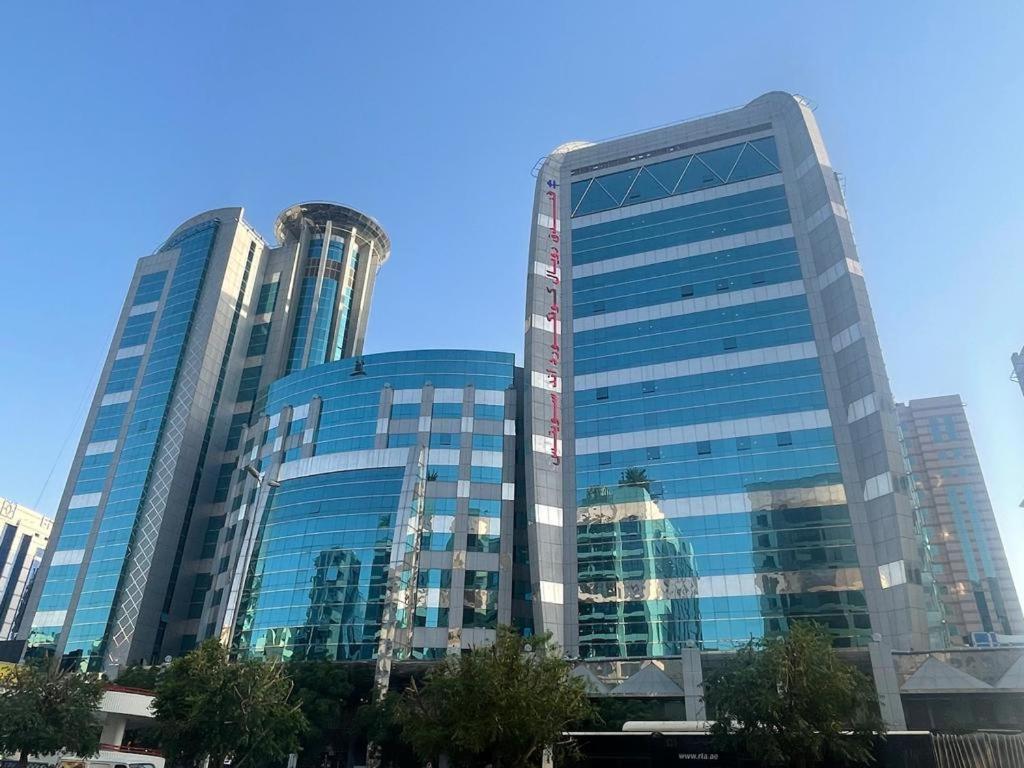 Royal Concorde Hotel & Suite دبي المظهر الخارجي الصورة