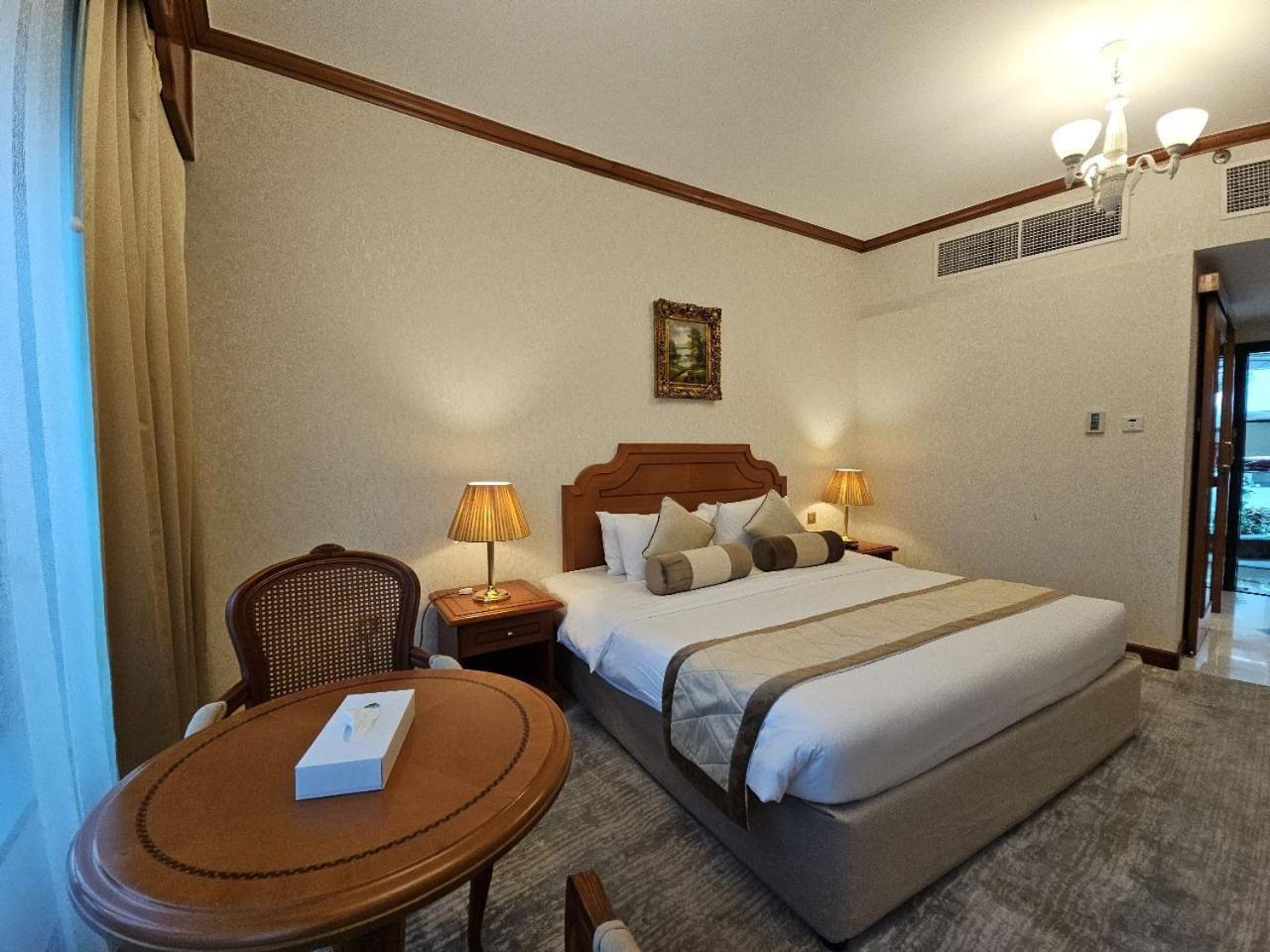 Royal Concorde Hotel & Suite دبي المظهر الخارجي الصورة