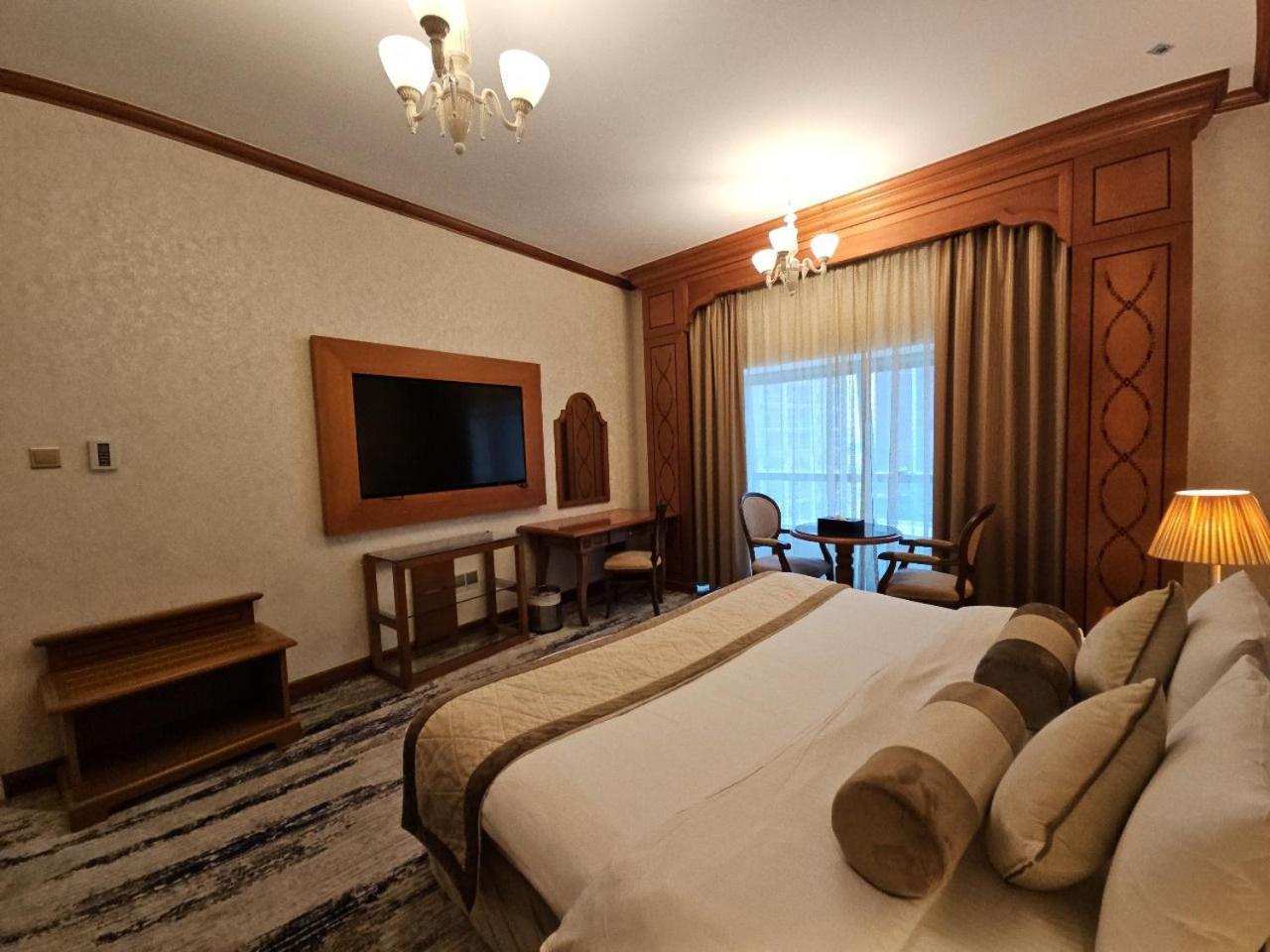 Royal Concorde Hotel & Suite دبي المظهر الخارجي الصورة